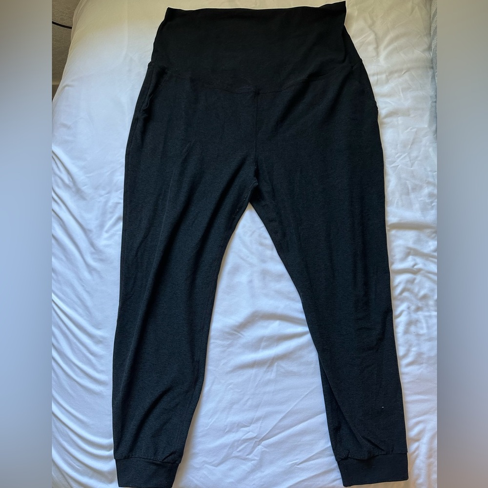 Dark Gray Beyond the Bump Spacedye Maternity Midi Jogger
